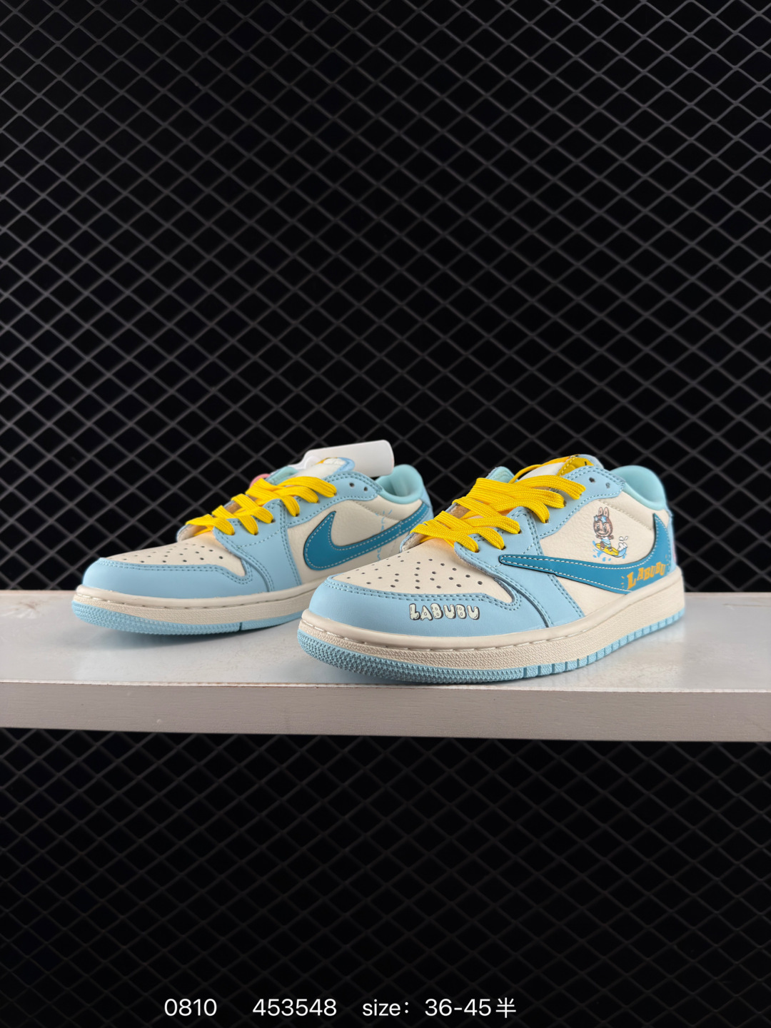 Travis Scott x Air Jordan 1 ” Reverse Mocha “